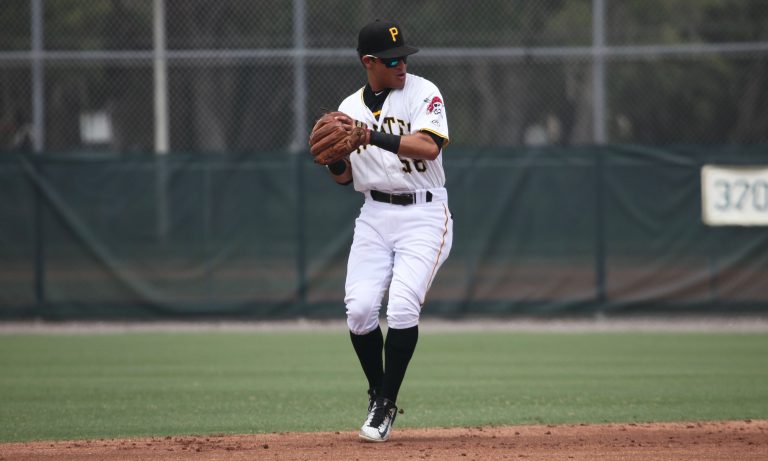 Winter Leagues: Francisco Acuna Collects Three Hits on Monday Night