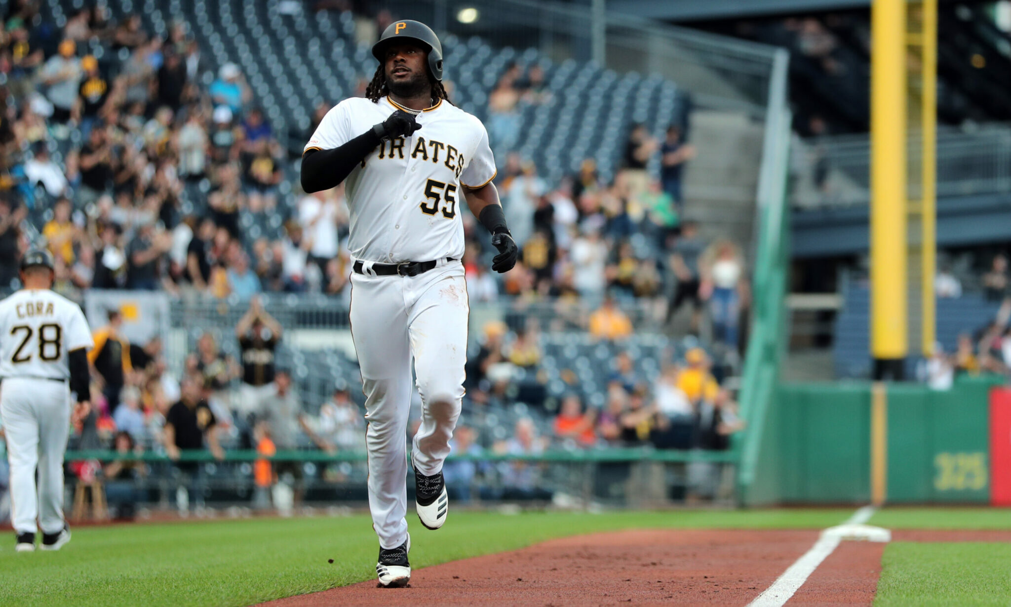 Pirates first baseman Josh Bell named National League Player of the Month