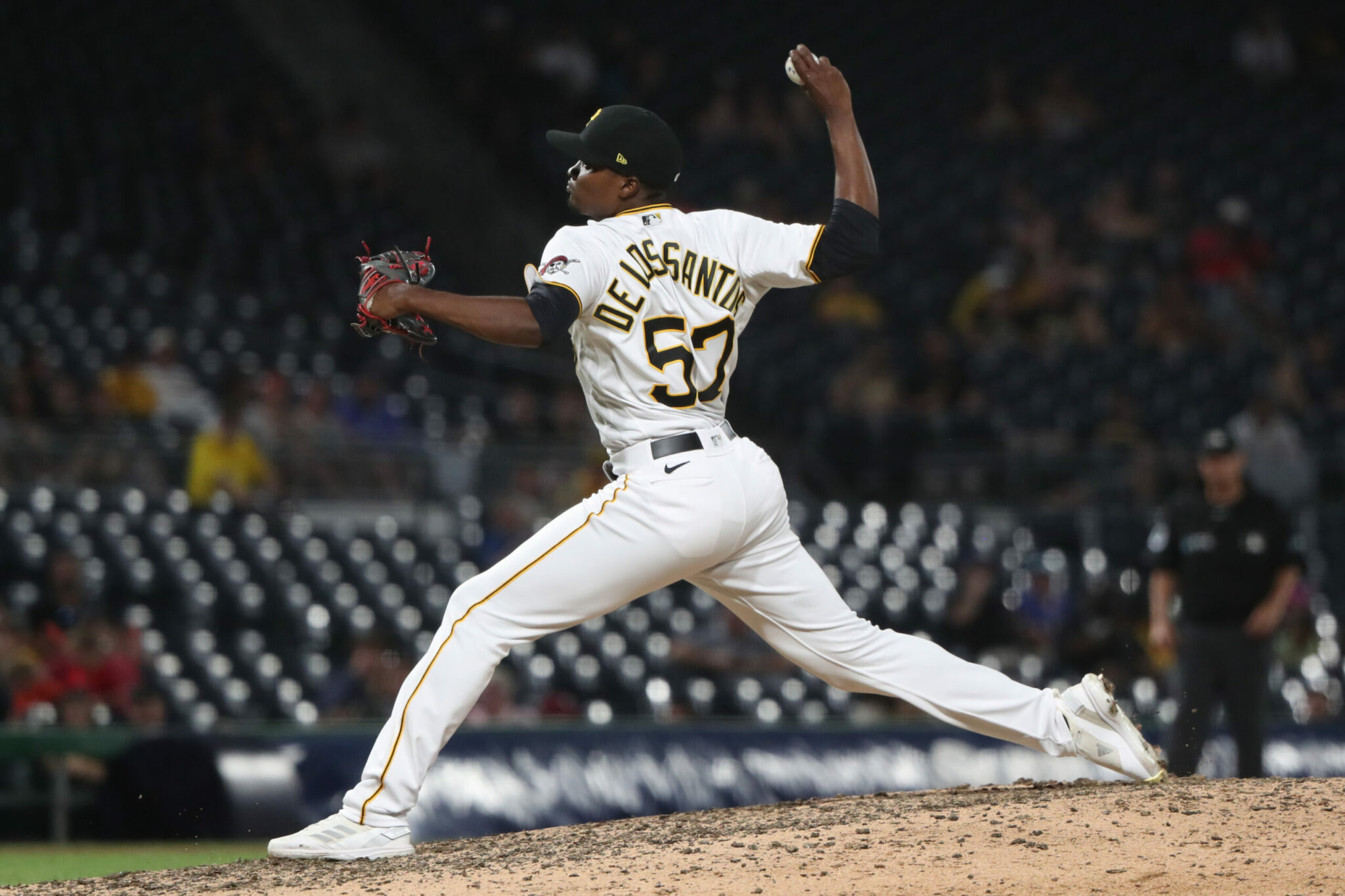 Pirates Add Austin Brice; Yerry De Los Santos is Out for the Season