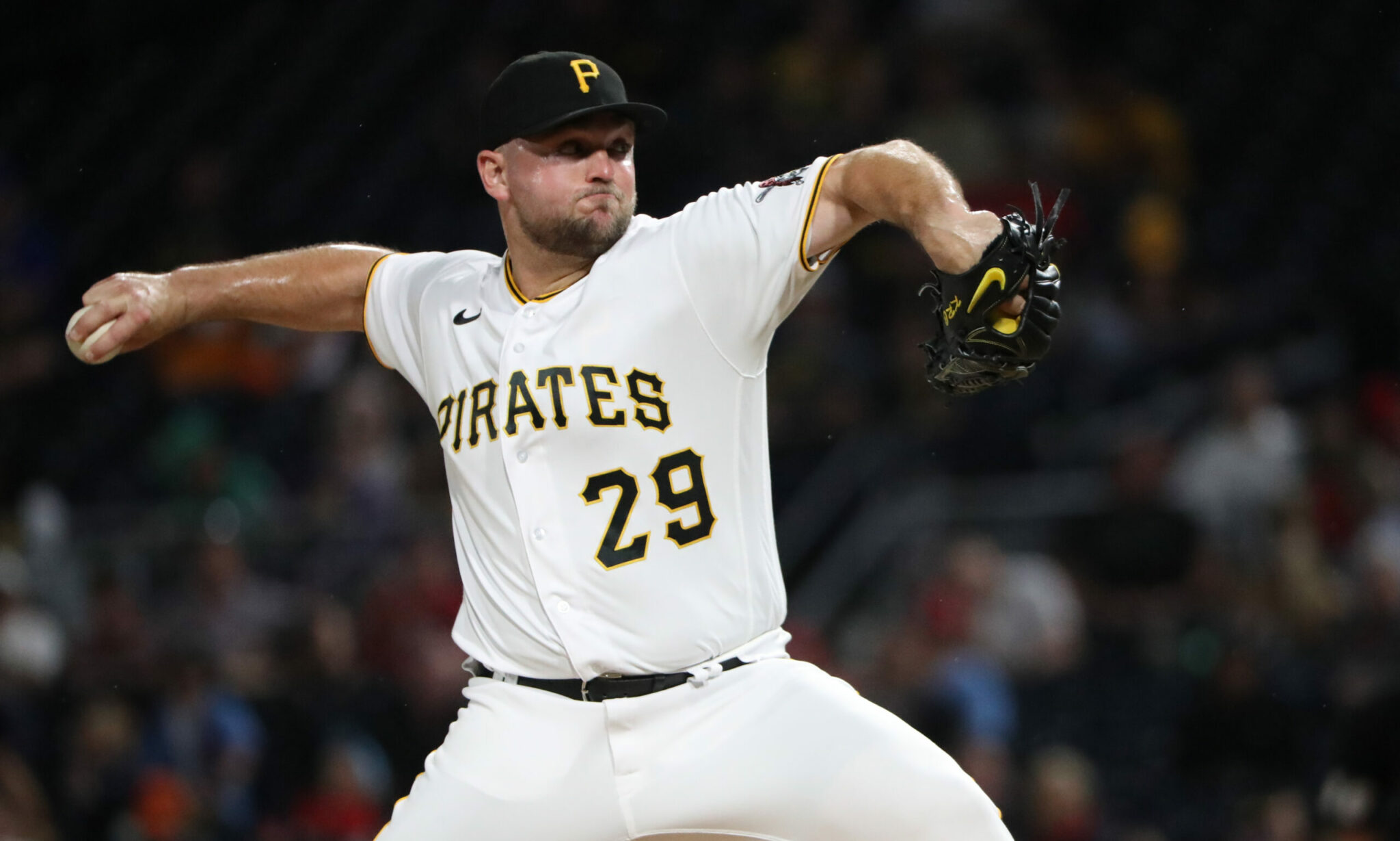 Pirates Place Wil Crowe on Injured List