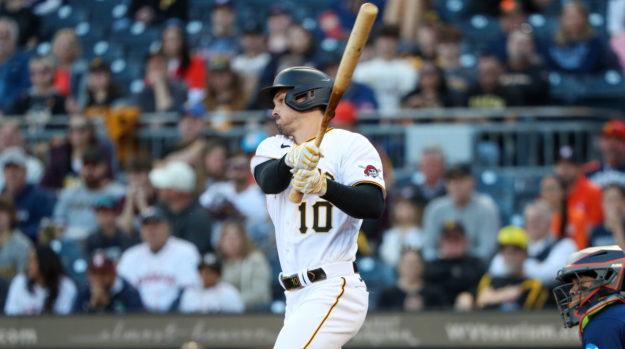 Rumor: Padres ready to risk it all in trade for Pirates All-Star Bryan  Reynolds